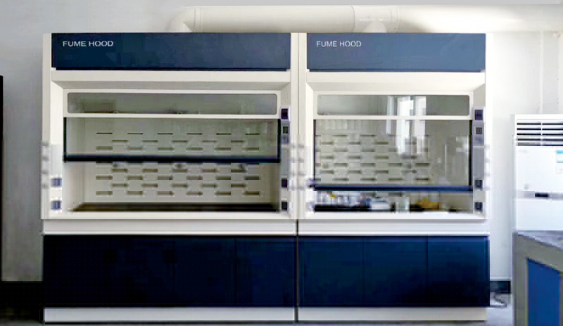 13全鋼通風(fēng)柜.jpg 13全鋼通風(fēng)柜.jpg